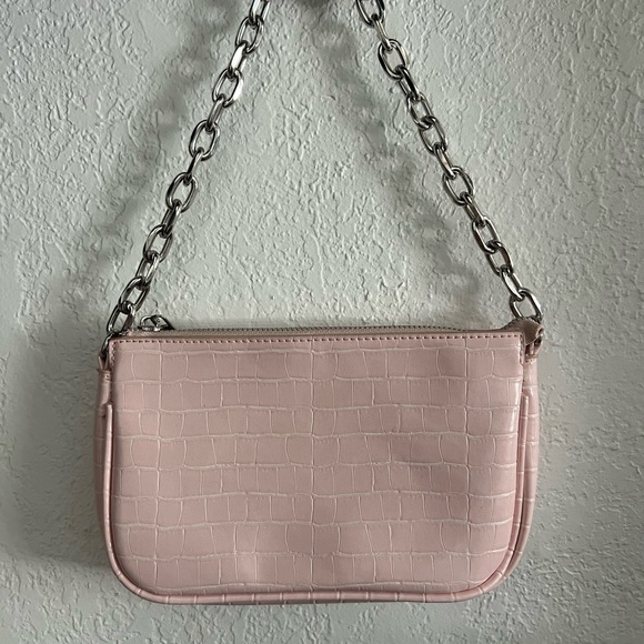 LIKE DREAMS Croc Embossed with Sliver Chain Shoulder Strap - Picture 3 of 5